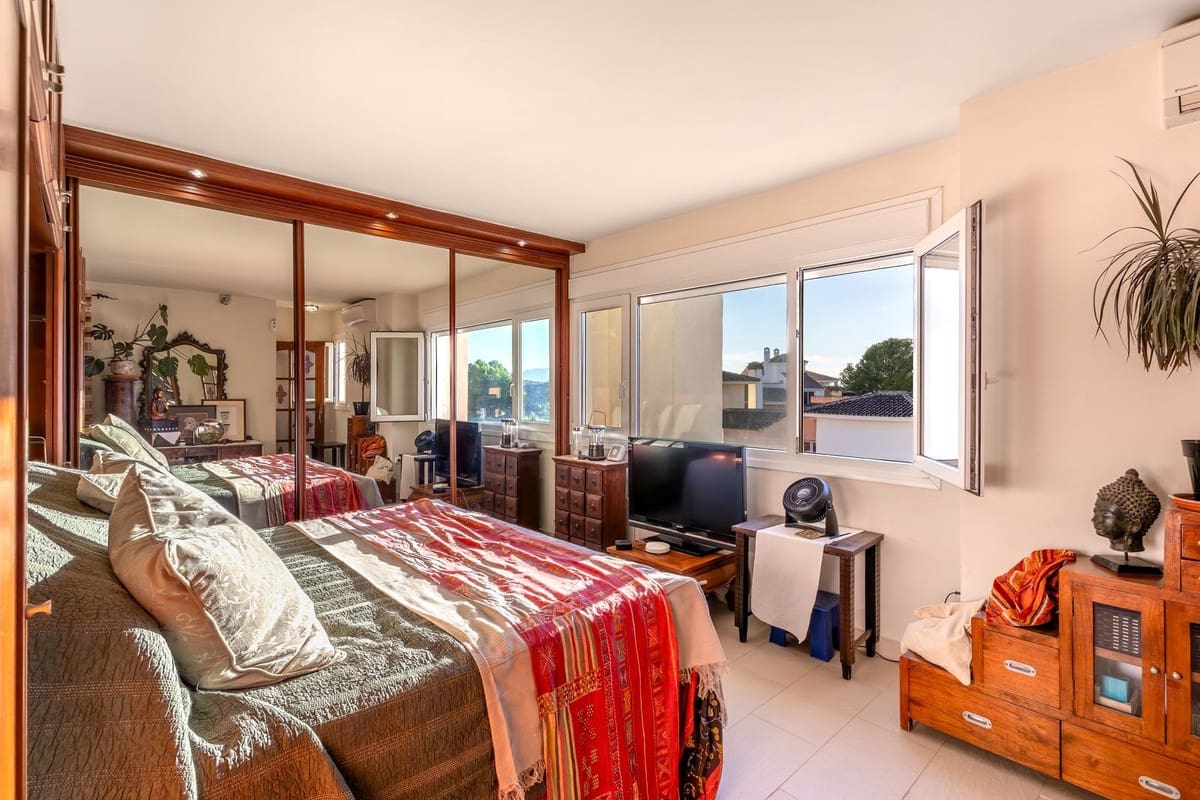 2 bedroom Townhouse for sale in Alhaurin Golf with pool garage - € 355,000 (Ref: 9417993)