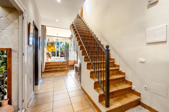 2 soverom Hus til salgs i Alhaurín Golf, Alhaurín el Grande med svømmebasseng garasje - € 355 000 (Ref: 9417993)