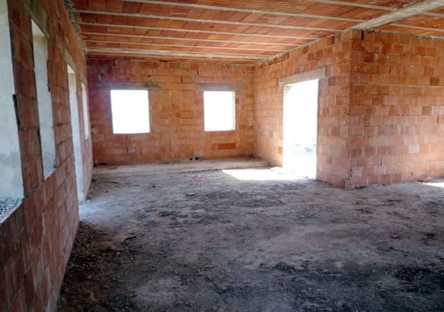 3 makuuhuone Maalaistalo myytävänä paikassa Tolox - 55 000 € (Ref: 9487166)