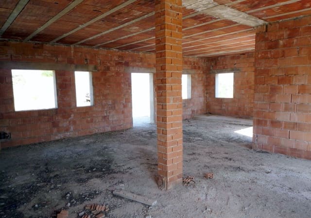 3 makuuhuone Maalaistalo myytävänä paikassa Tolox - 55 000 € (Ref: 9487166)