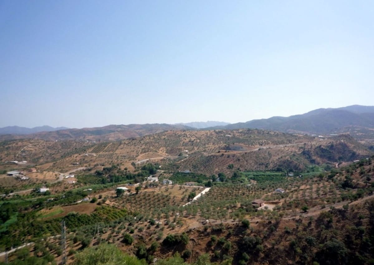 3 makuuhuone Maalaistalo myytävänä paikassa Tolox - 55 000 € (Ref: 9487166)