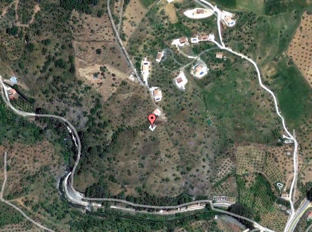 3 makuuhuone Maalaistalo myytävänä paikassa Tolox - 55 000 € (Ref: 9487166)