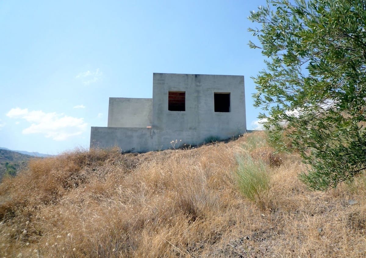 3 makuuhuone Maalaistalo myytävänä paikassa Tolox - 55 000 € (Ref: 9487166)