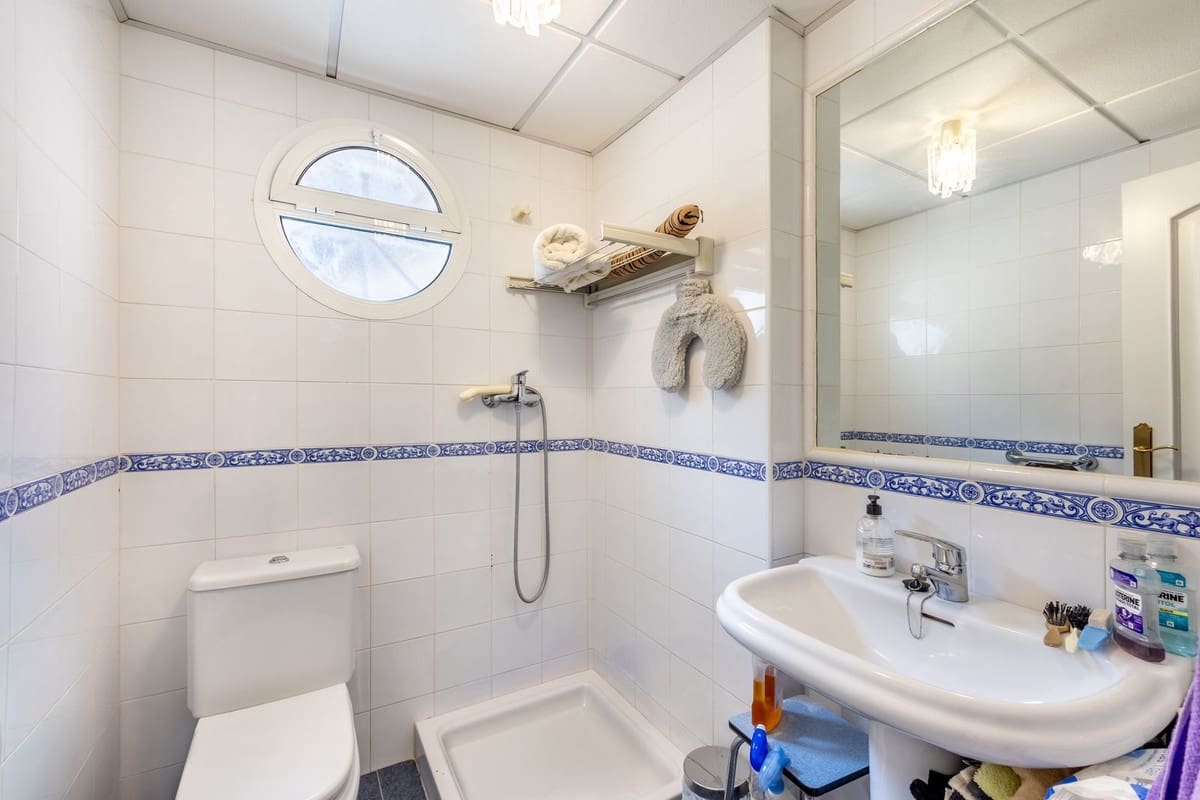 3 soveværelse Semi-Rækkehus til salg i Alhaurin Golf med swimmingpool garage - € 399.000 (Ref: 9539491)