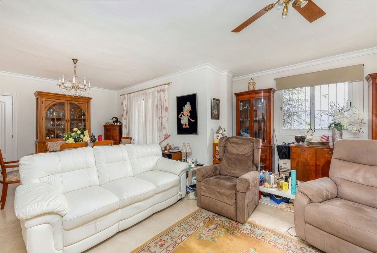 3 soveværelse Semi-Rækkehus til salg i Alhaurin Golf med swimmingpool garage - € 399.000 (Ref: 9539491)