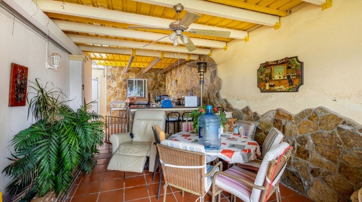 3 soveværelse Semi-Rækkehus til salg i Alhaurin Golf med swimmingpool garage - € 399.000 (Ref: 9539491)