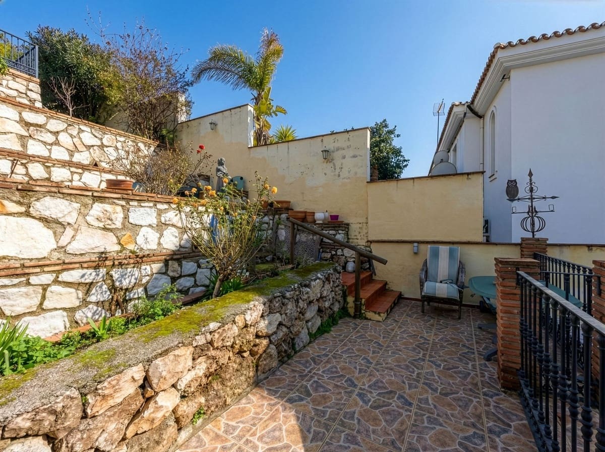 3 soveværelse Semi-Rækkehus til salg i Alhaurin Golf med swimmingpool garage - € 399.000 (Ref: 9539491)