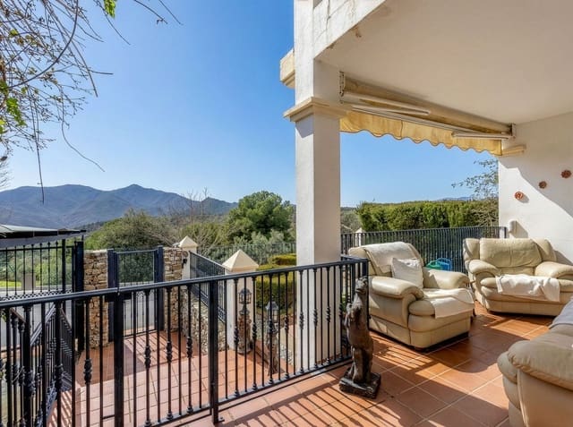 3 sovrum Semi-fristående Villa till salu i Alhaurín Golf, Alhaurín el Grande med pool garage - 399 000 € (Ref: 9539491)