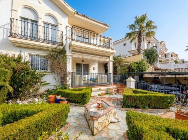 3 sovrum Semi-fristående Villa till salu i Alhaurín Golf, Alhaurín el Grande med pool garage - 399 000 € (Ref: 9539491)