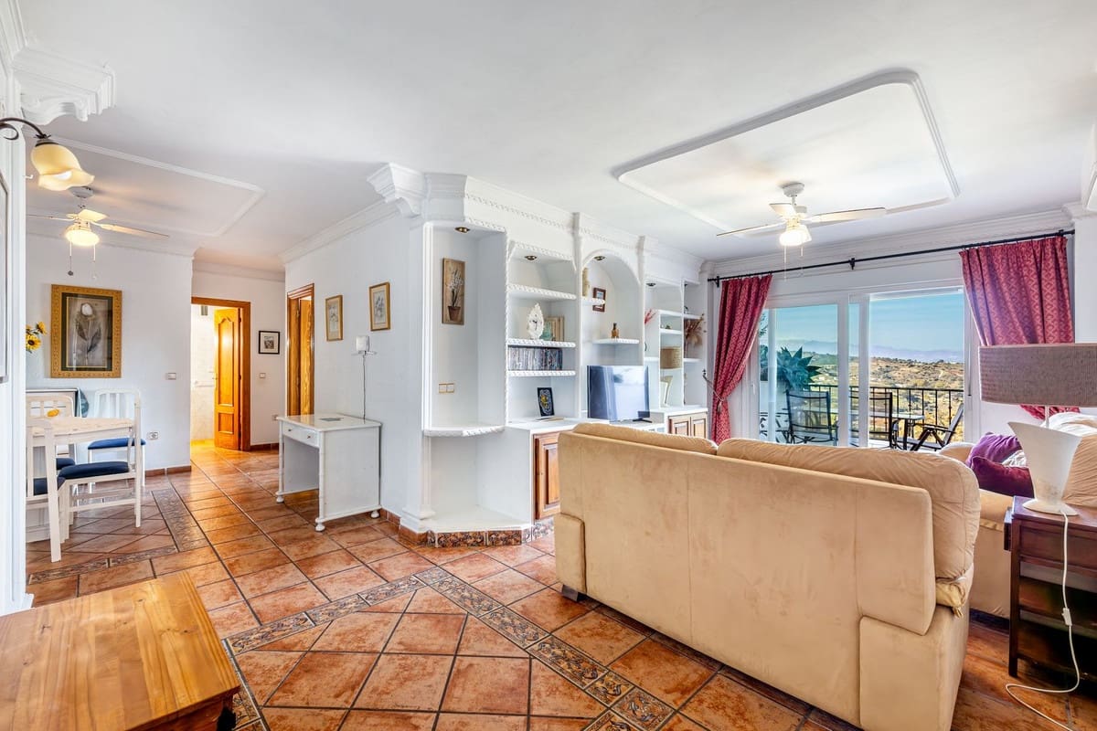 Apartamento de 3 habitaciones en Alhaurín el Grande en venta con piscina garaje - 259.000 € (Ref: 9542402)