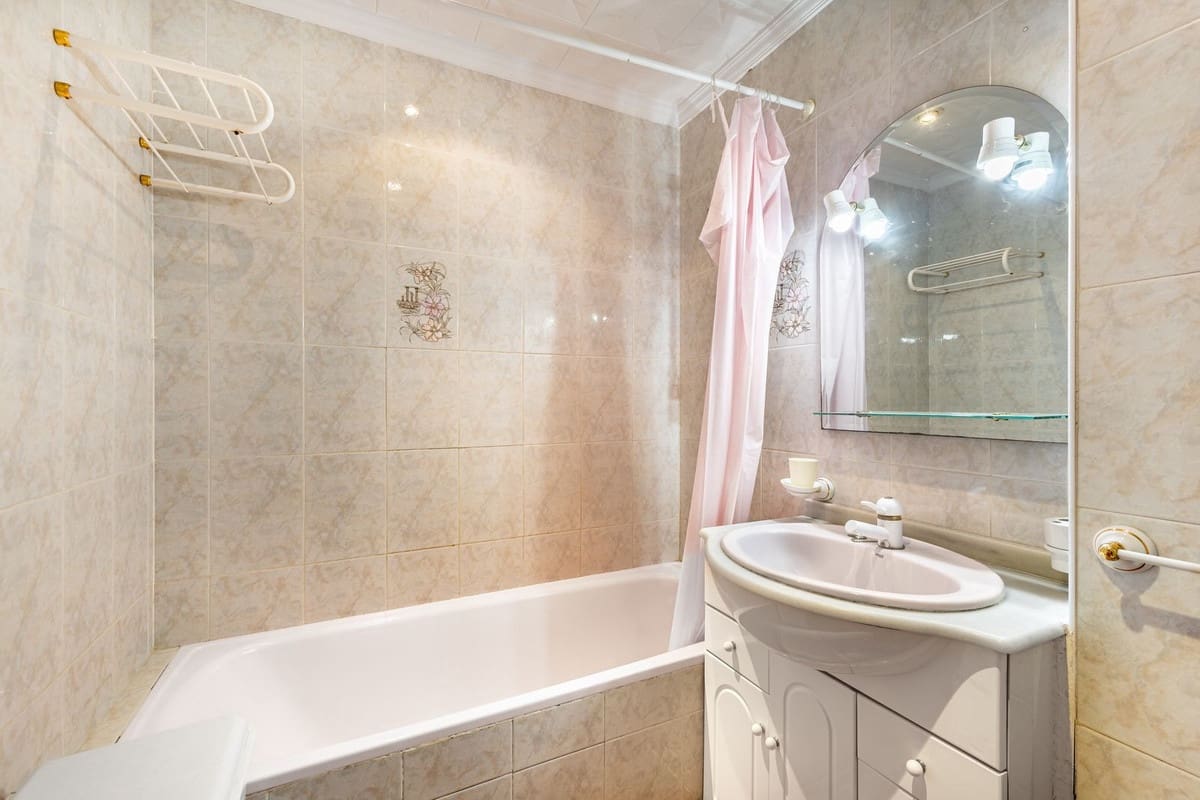 Apartamento de 3 habitaciones en Alhaurín el Grande en venta con piscina garaje - 259.000 € (Ref: 9542402)