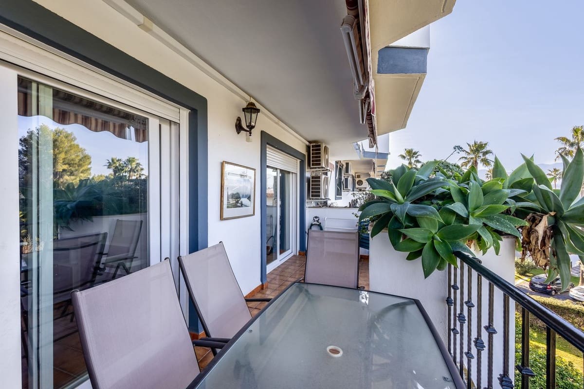 Apartamento de 3 habitaciones en Alhaurín el Grande en venta con piscina garaje - 259.000 € (Ref: 9542402)