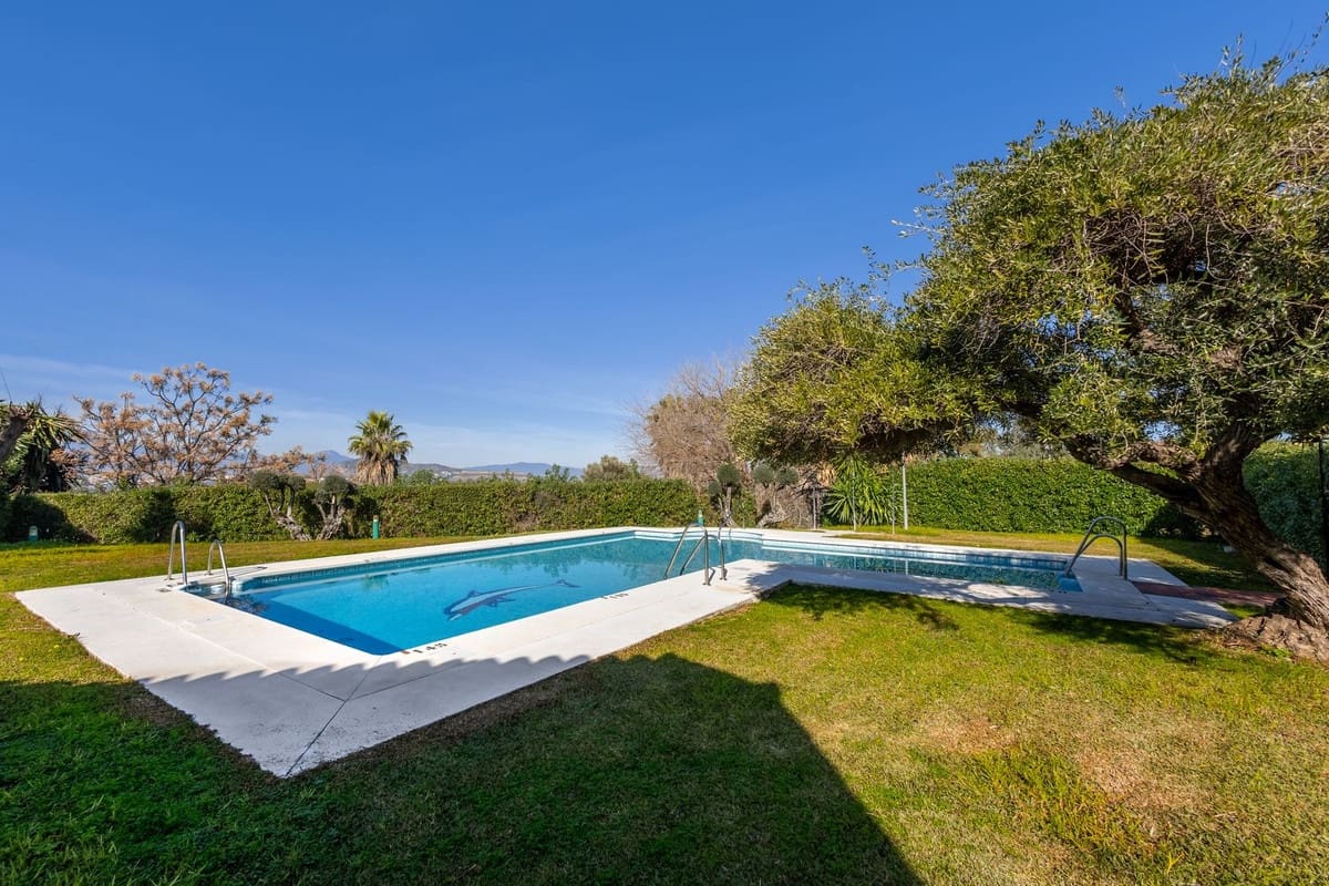 Apartamento de 3 habitaciones en Alhaurín el Grande en venta con piscina garaje - 259.000 € (Ref: 9542402)