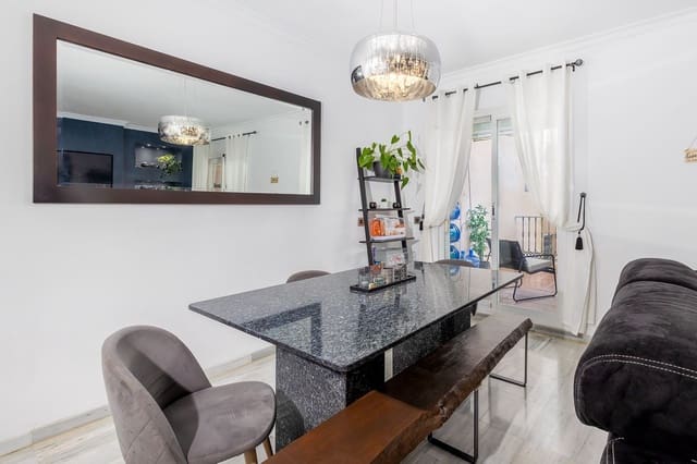 Casa de 3 habitaciones en Alhaurín Golf, Alhaurín el Grande en venta con piscina garaje - 399.000 € (Ref: 9571741)