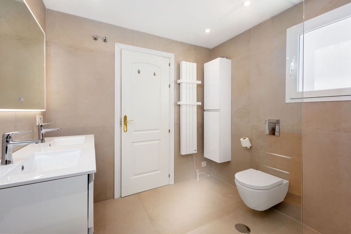 2 chambre Maison de Ville à vendre à Alhaurin Golf avec piscine garage - 369 000 € (Ref: 9618160)