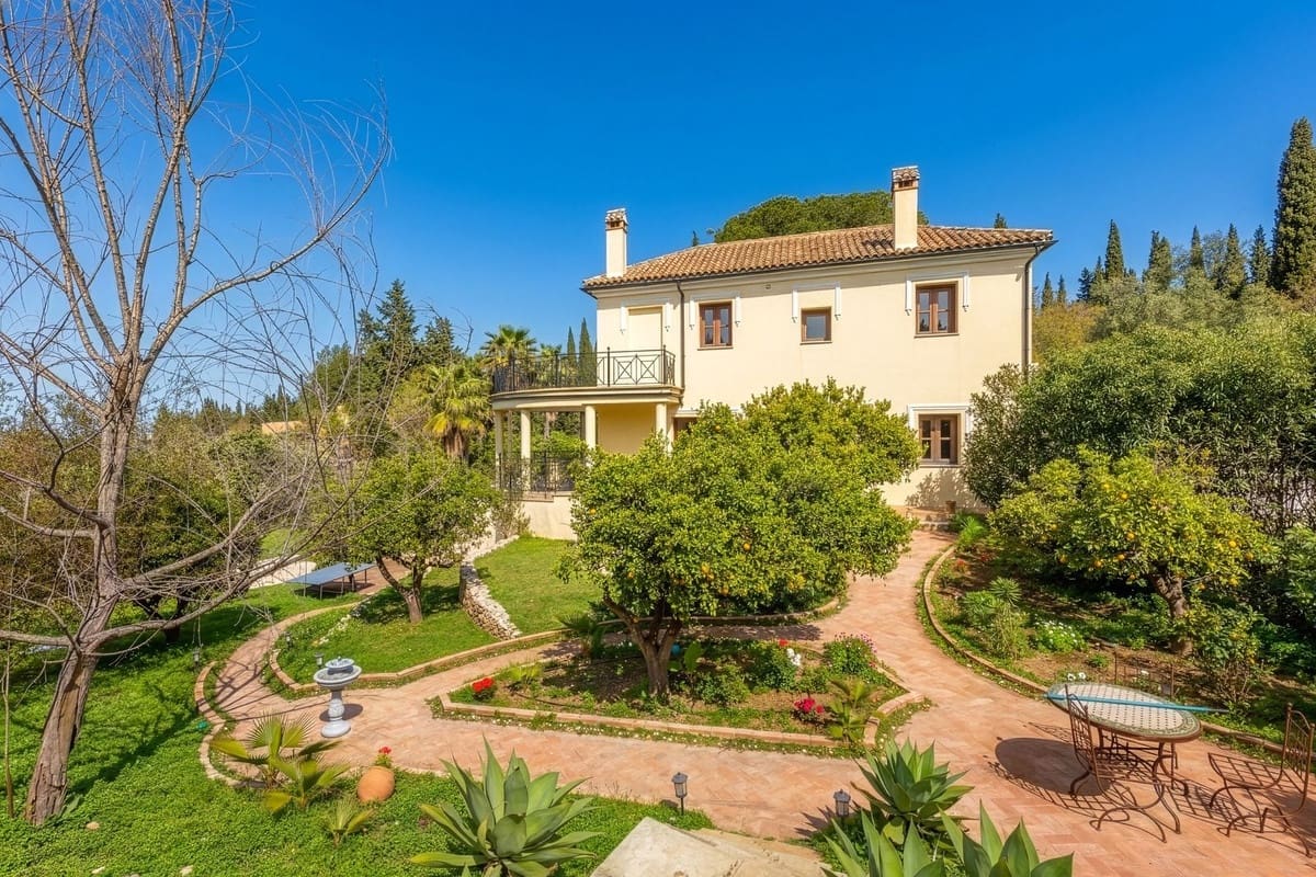 7 soveværelse Villa til salg i Alhaurin el Grande med swimmingpool garage - € 2.200.000 (Ref: 9720770)