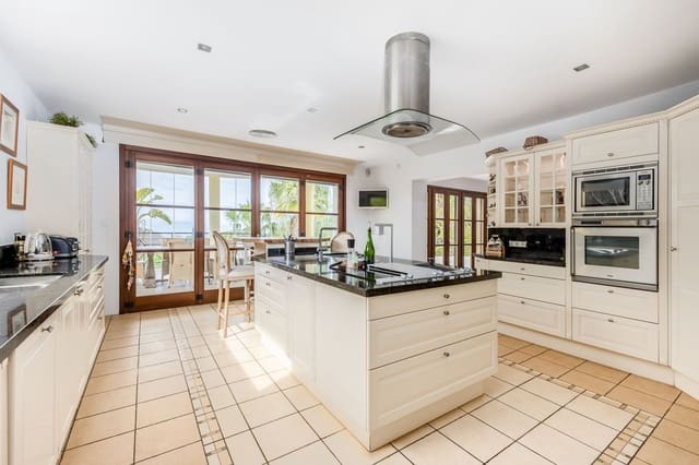 7 soverom Villa til salgs i Alhaurín el Grande med svømmebasseng garasje - € 2 200 000 (Ref: 9720770)