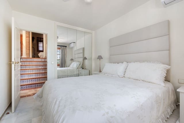 2 sypialnia Apartament na sprzedaż w Mijas Golf, Mijas z basenem - 310 000 € (Ref: 9781274)