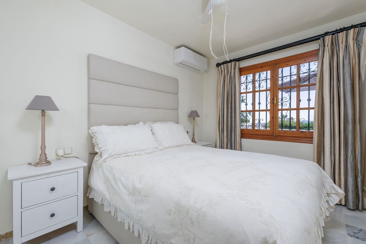 2 sypialnia Apartament na sprzedaż w Mijas Golf z basenem - 310 000 € (Ref: 9781274)