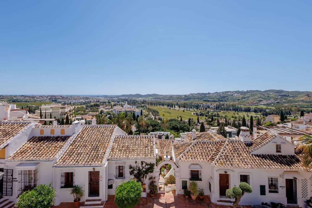 2 sypialnia Apartament na sprzedaż w Mijas Golf z basenem - 310 000 € (Ref: 9781274)