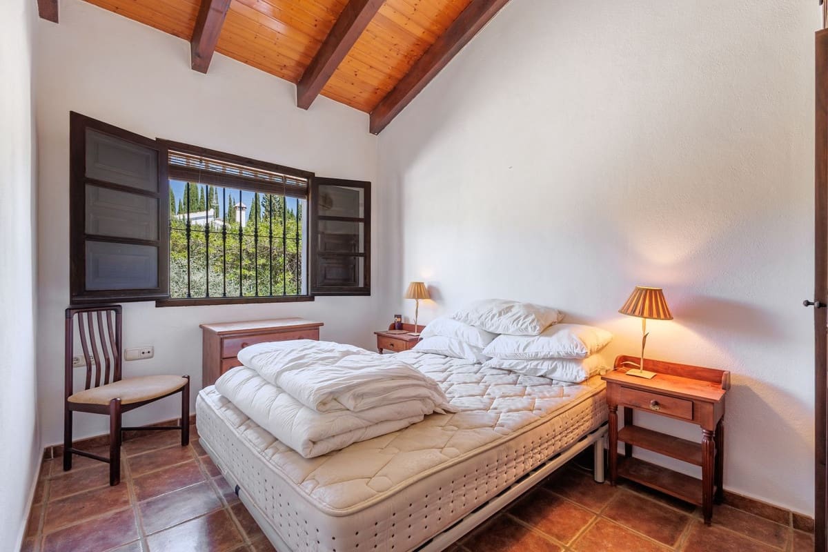 4 slaapkamer Finca/Landhuis te koop in Alhaurin el Grande met zwembad garage - € 575.000 (Ref: 9787927)