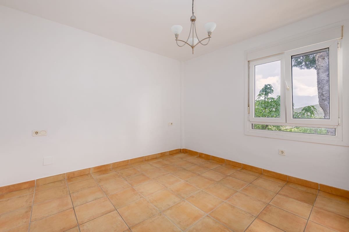 3 Zimmer Haus zu verkaufen in Alhaurin Golf mit Pool Garage - 349.000 € (Ref: 9807293)