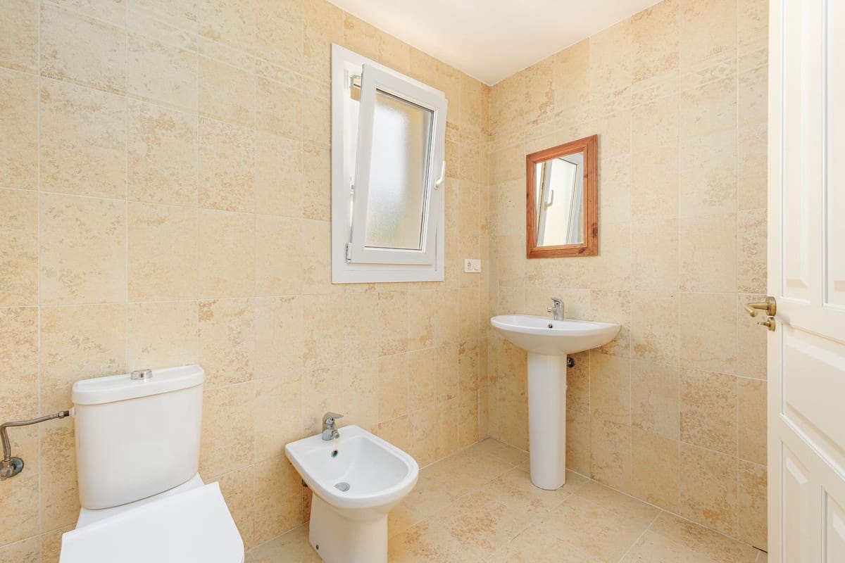 3 Zimmer Haus zu verkaufen in Alhaurin Golf mit Pool Garage - 349.000 € (Ref: 9807293)