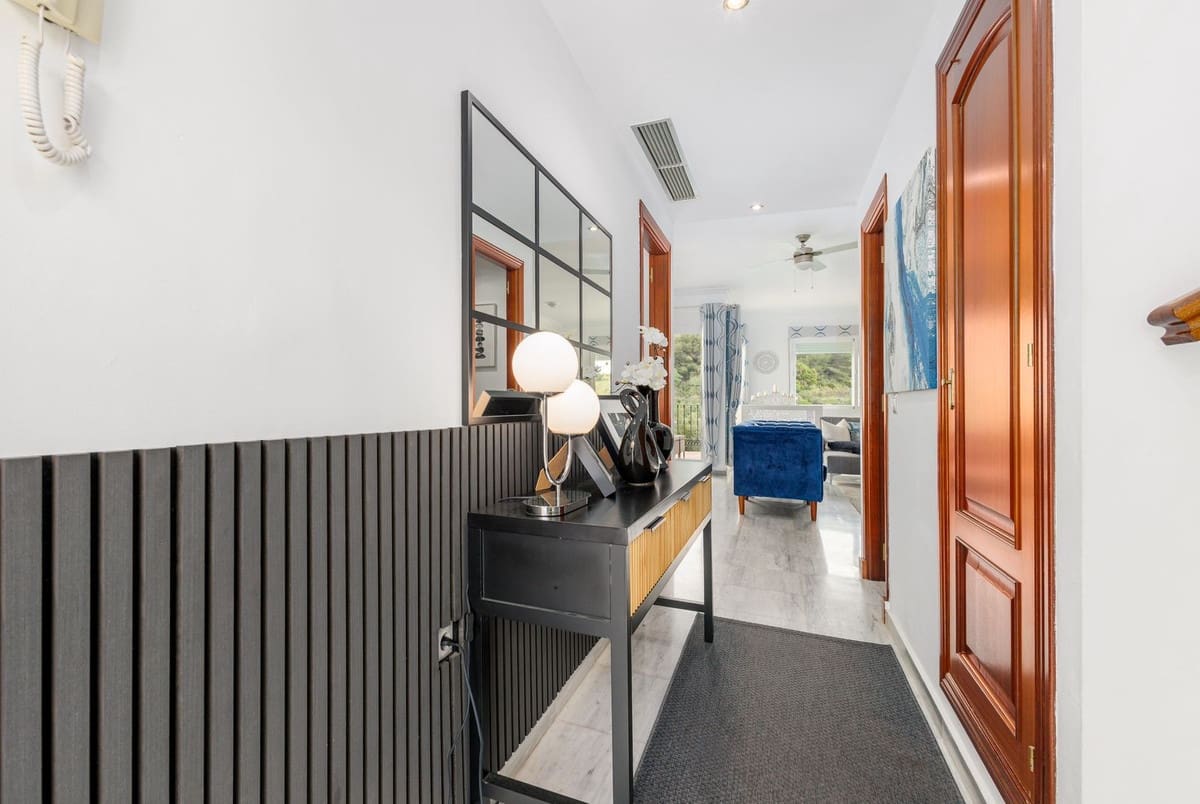 3 soverom Hus til salgs i Alhaurin Golf med svømmebasseng garasje - € 449 000 (Ref: 9810437)