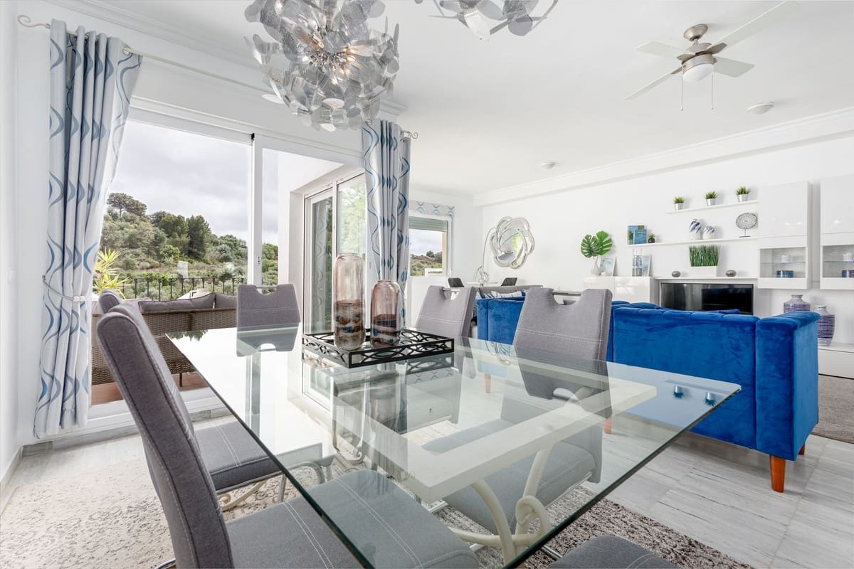 3 soverom Hus til salgs i Alhaurin Golf med svømmebasseng garasje - € 449 000 (Ref: 9810437)