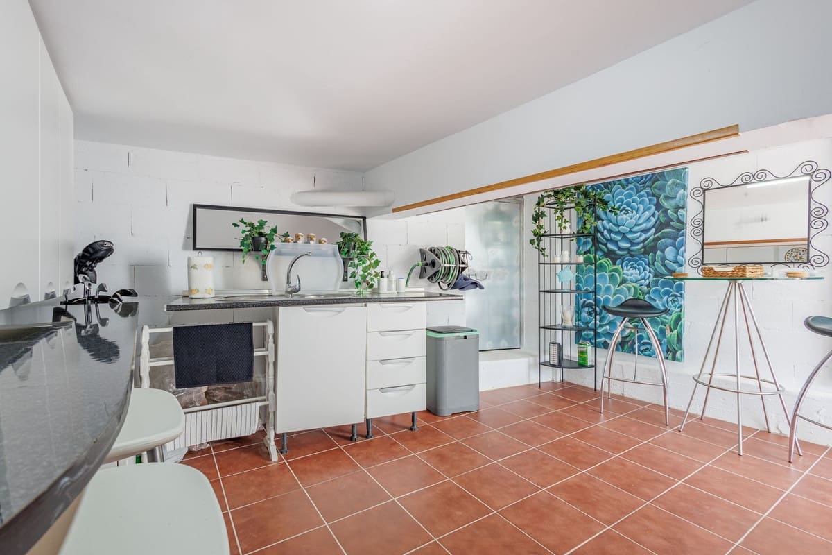 3 soverom Hus til salgs i Alhaurin Golf med svømmebasseng garasje - € 449 000 (Ref: 9810437)