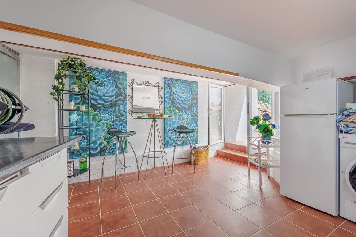 3 soverom Hus til salgs i Alhaurin Golf med svømmebasseng garasje - € 449 000 (Ref: 9810437)