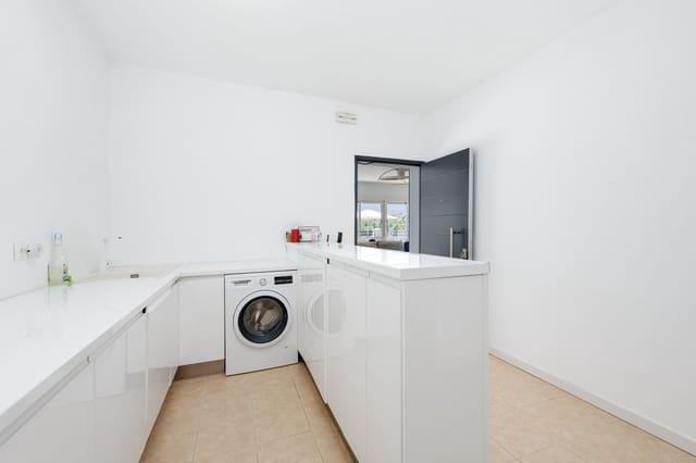 6 slaapkamer Villa te koop in Coín met zwembad garage - € 795.000 (Ref: 9861038)