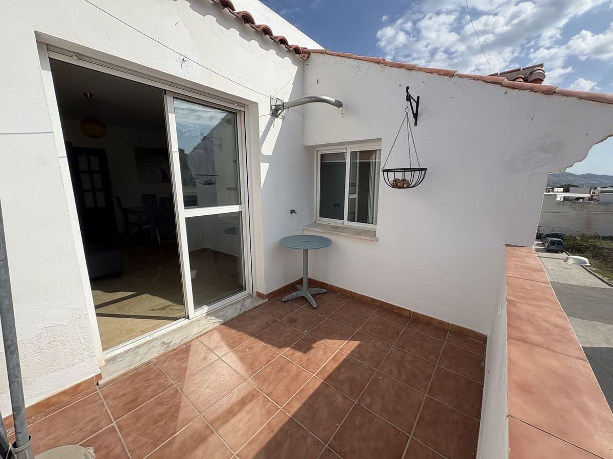 3 chambre Penthouse à vendre à Alhaurin el Grande avec garage - 240 000 € (Ref: 9925171)