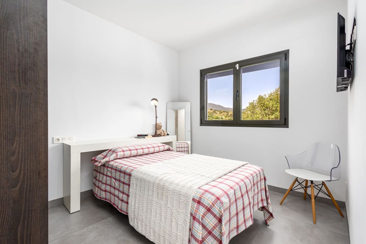 3 soverom Villa til salgs i Alhaurin el Grande med svømmebasseng - € 895 000 (Ref: 9928385)