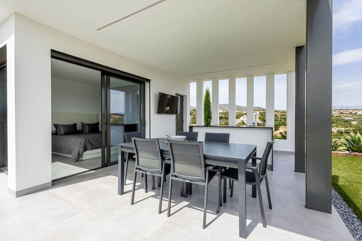 3 soverom Villa til salgs i Alhaurin el Grande med svømmebasseng - € 895 000 (Ref: 9928385)