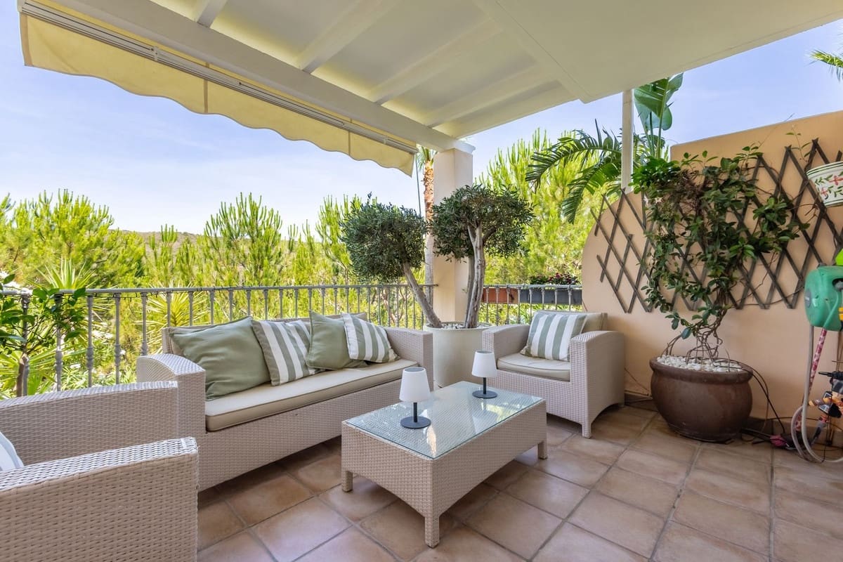 3 soveværelse Byhus til salg i Alhaurin Golf med swimmingpool garage - € 385.000 (Ref: 9946365)