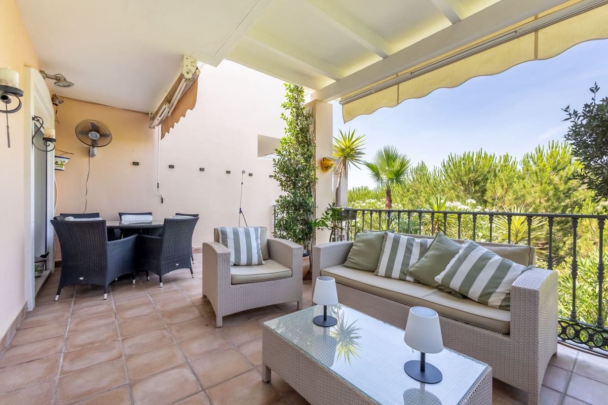 3 soveværelse Byhus til salg i Alhaurin Golf med swimmingpool garage - € 385.000 (Ref: 9946365)
