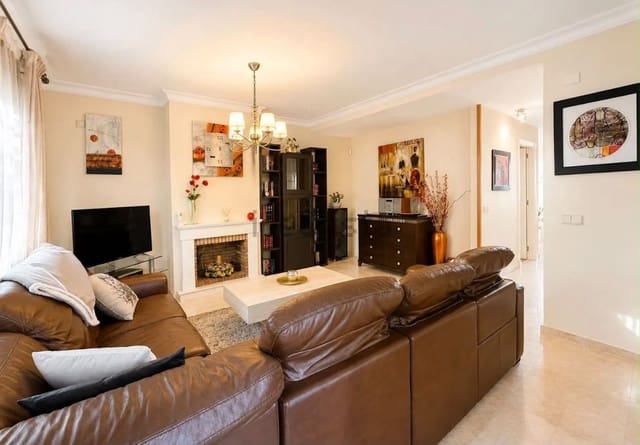 3 Zimmer Haus zu verkaufen in Riviera del Sol, Mijas - 570.000 € (Ref: 10016655)
