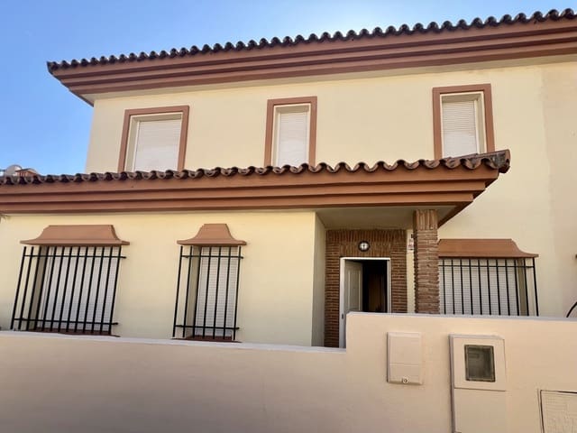 3 bedroom Townhouse for sale in Riviera del Sol, Mijas - € 570,000 (Ref: 10016655)