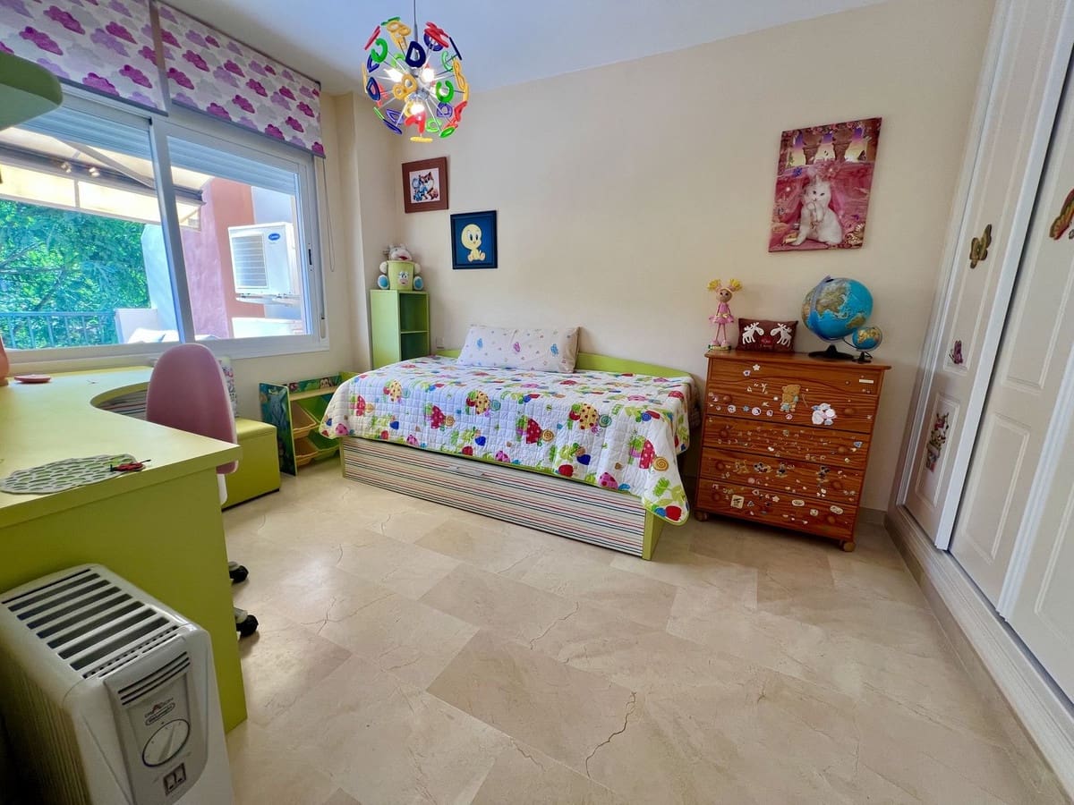 3 bedroom Townhouse for sale in Riviera del Sol - € 570,000 (Ref: 10016655)