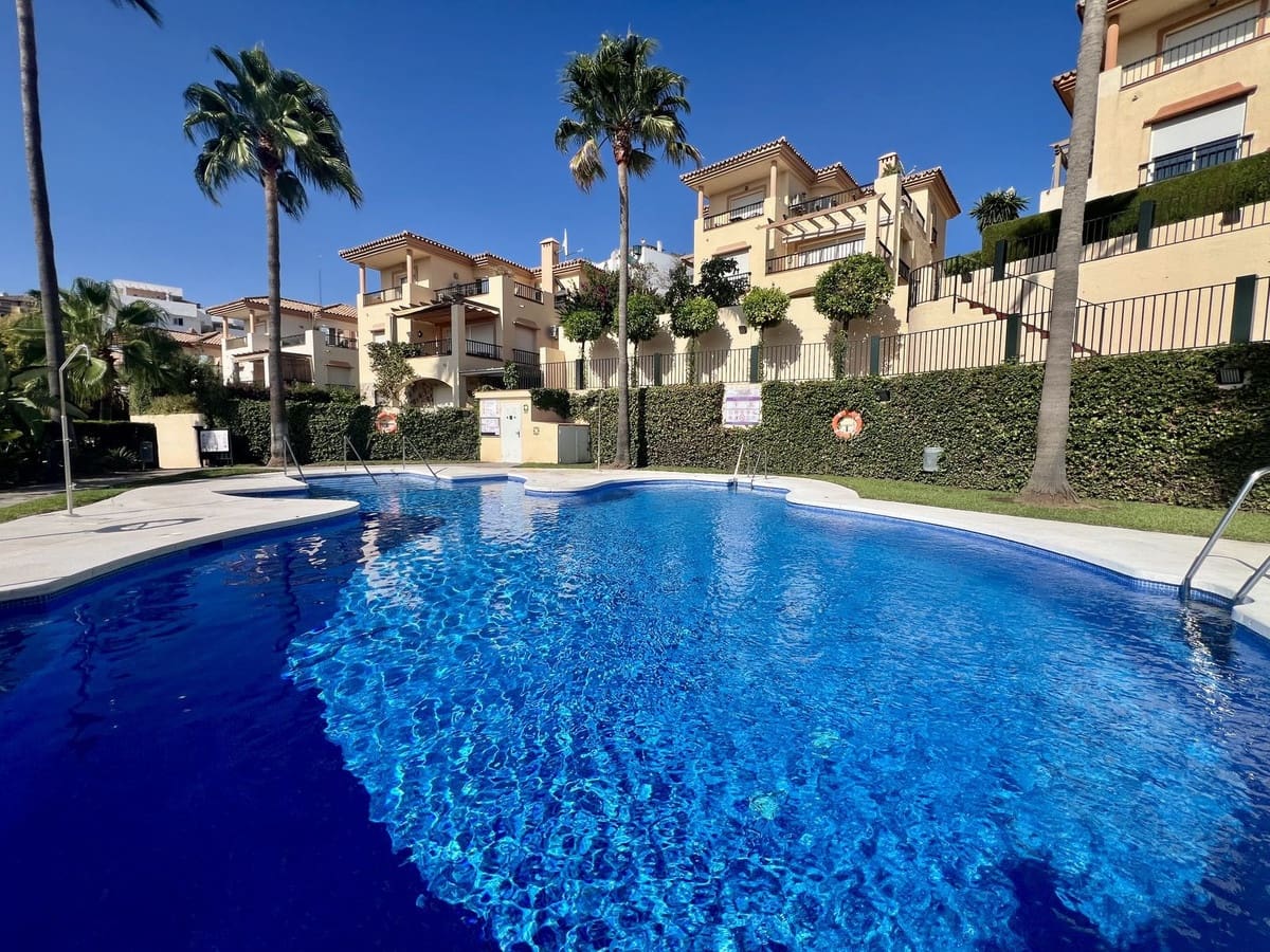 3 bedroom Townhouse for sale in Riviera del Sol - € 570,000 (Ref: 10016655)