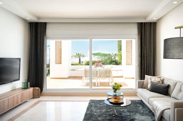 Apartamento de 2 habitaciones en Marbella en venta con piscina garaje - 1.390.000 € (Ref: 10041831)