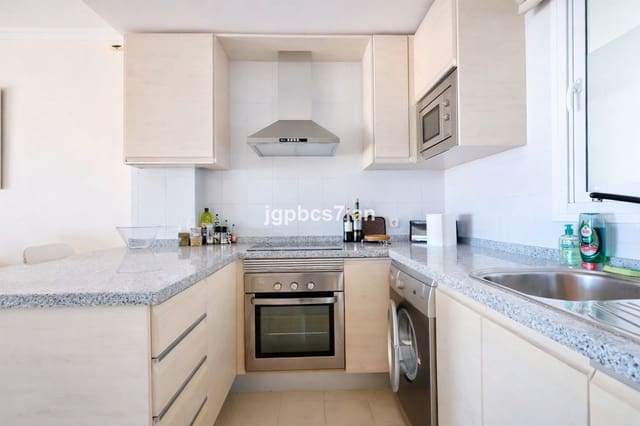 Apartamento de 2 habitaciones en Calahonda, Mijas en venta con piscina garaje - 349.900 € (Ref: 10049657)