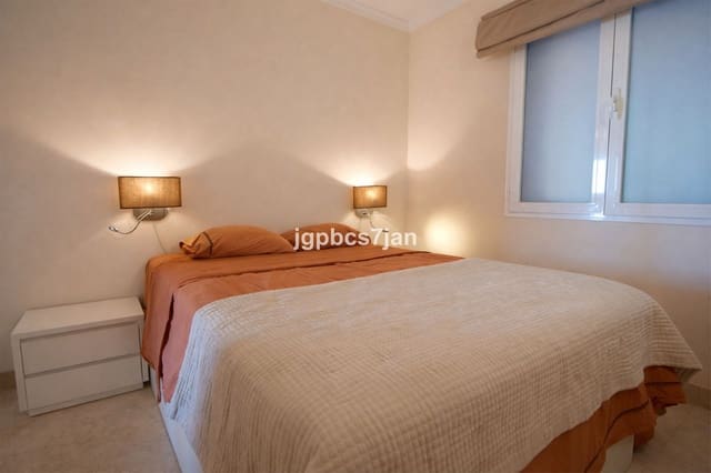 Apartamento de 2 habitaciones en Calahonda, Mijas en venta con piscina garaje - 349.900 € (Ref: 10049657)