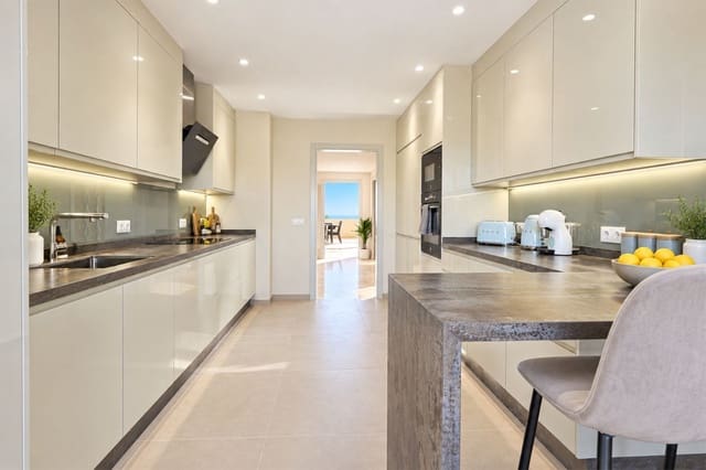 3 Zimmer Penthouse zu verkaufen in Marbella mit Pool Garage - 1.839.000 € (Ref: 10049857)