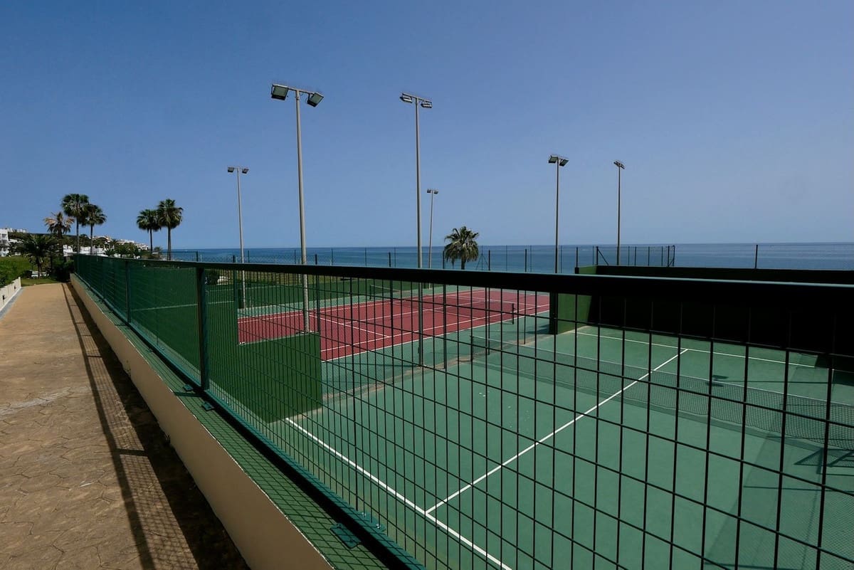3 Zimmer Penthouse zu verkaufen in Marbella mit Pool Garage - 1.839.000 € (Ref: 10049857)