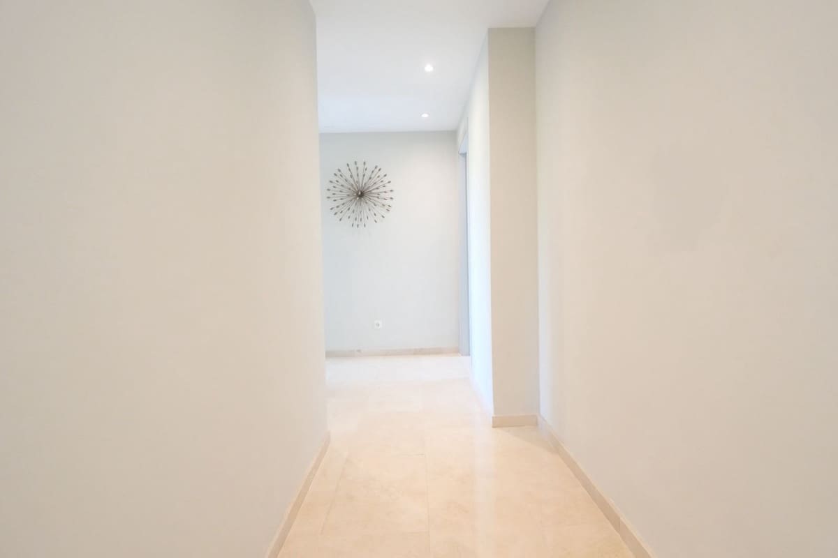 3 Zimmer Penthouse zu verkaufen in Marbella mit Pool Garage - 1.839.000 € (Ref: 10049857)