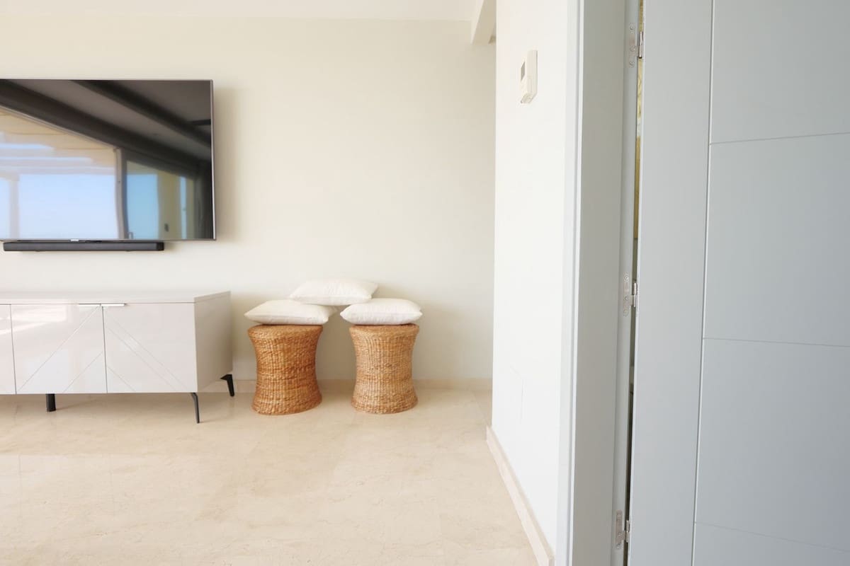 3 Zimmer Penthouse zu verkaufen in Marbella mit Pool Garage - 1.839.000 € (Ref: 10049857)