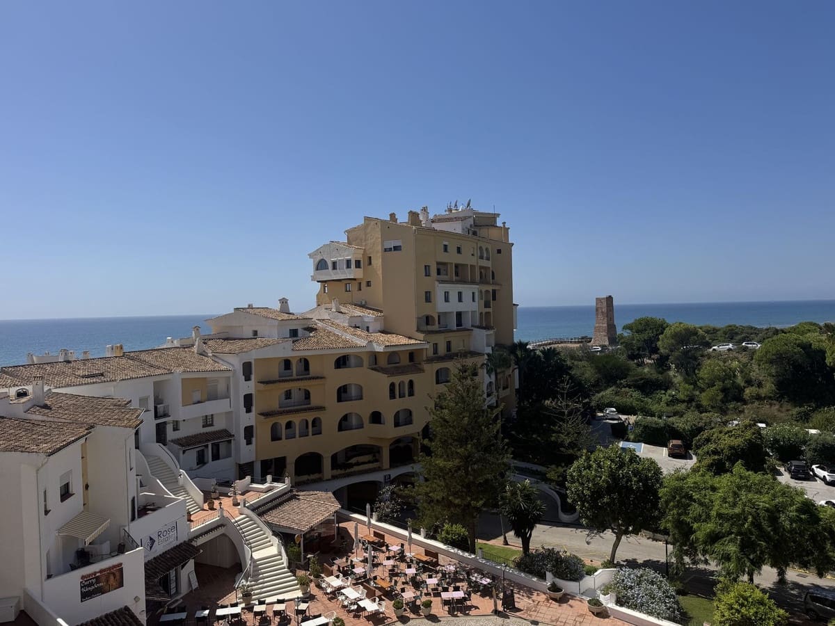 2 chambre Appartement à vendre à Cabopino avec piscine garage - 595 000 € (Ref: 10088625)