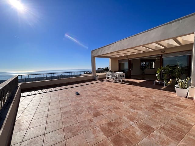 3 makuuhuone Kattohuoneisto myytävänä paikassa Marbella mukana uima-altaan 
autotalli - 2 900 000 € (Ref: 10089968)
